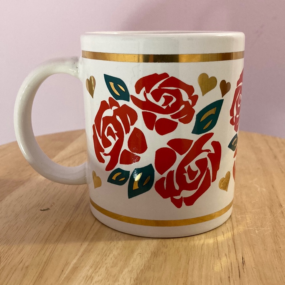 Vintage Gilded Rose Mug